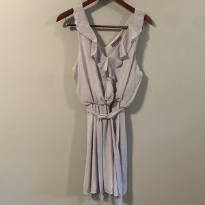 🚨3 FOR $10🚨NWT Ruffle front dress